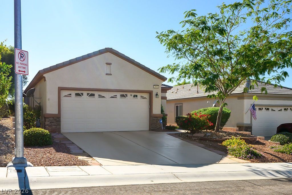 2565 Cosmic Dust Street Property Photo 2
