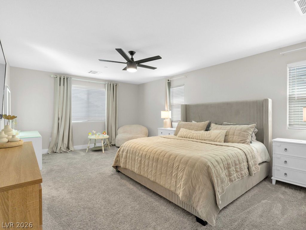 5028 Serene Skies Street Property Photo 3
