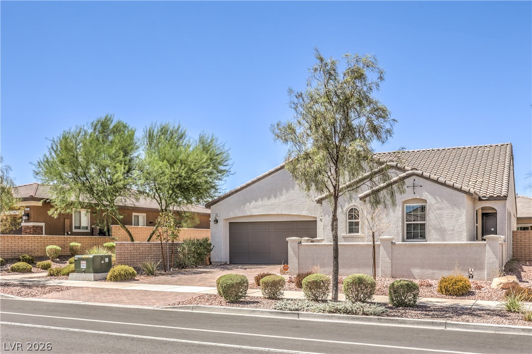 605 Cadence Vista Drive Property Photo 2