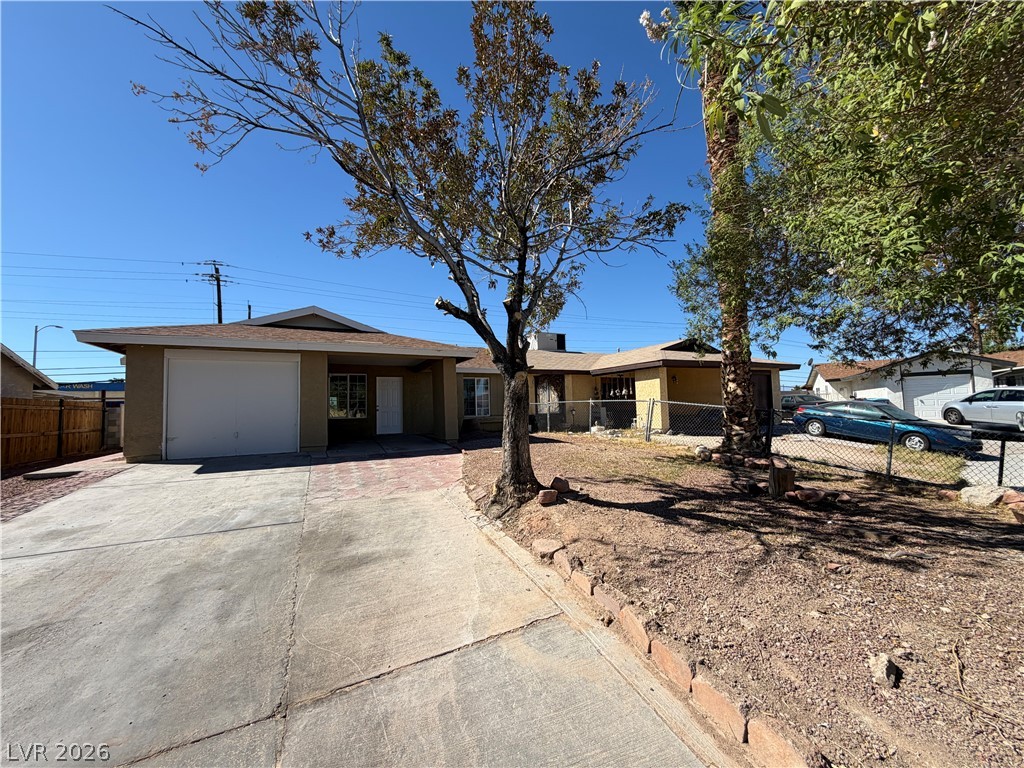 4913 Danbrook Court Property Photo 1