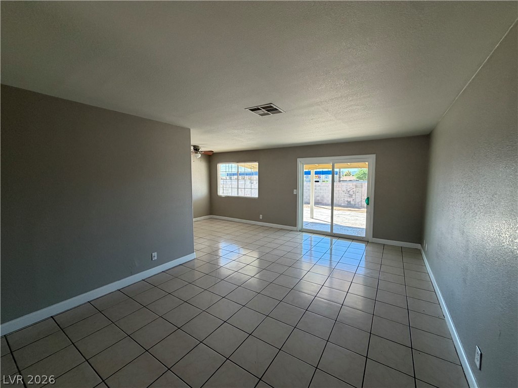 4913 Danbrook Court Property Photo 2