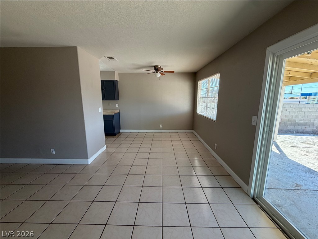 4913 Danbrook Court Property Photo 8