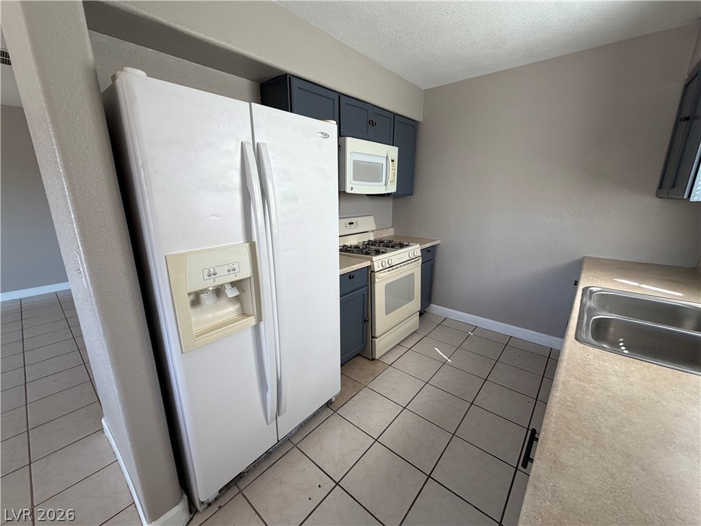 4913 Danbrook Court Property Photo 12