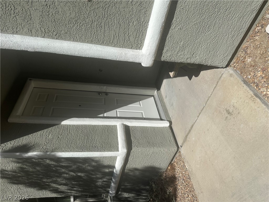 25 Lone Cove Court 1 Property Photo 2