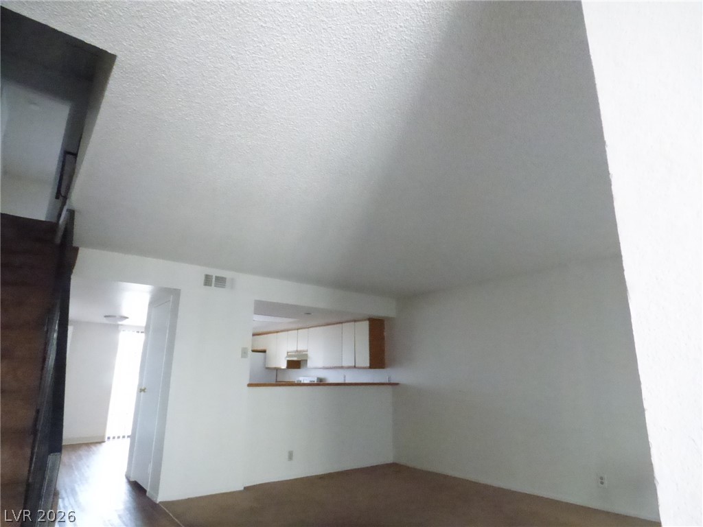 2080 Karen Avenue A11 Property Photo 7