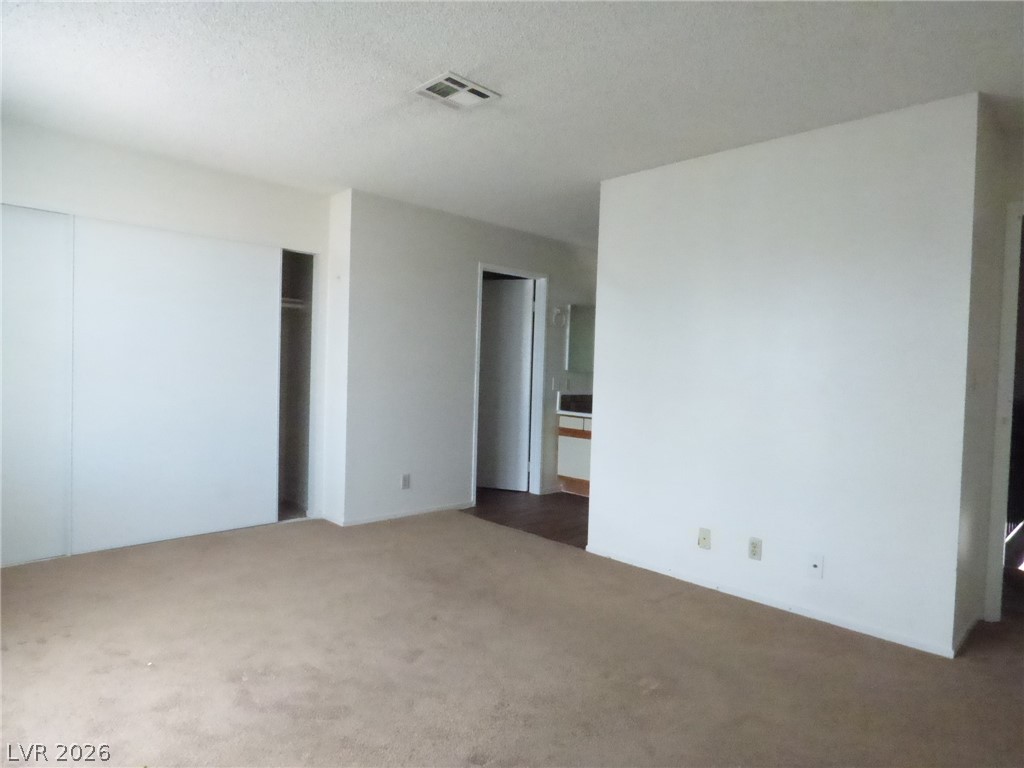 2080 Karen Avenue A11 Property Photo 8