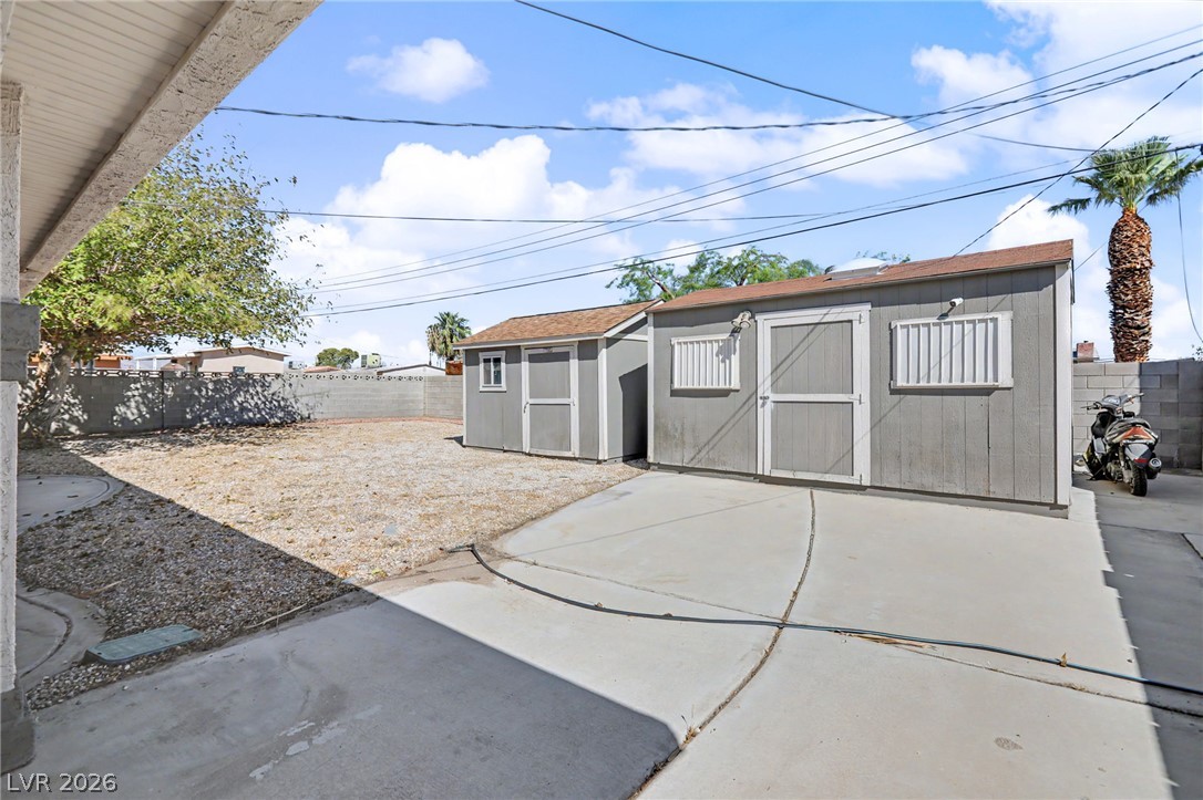 504 Holland Avenue Property Photo 7