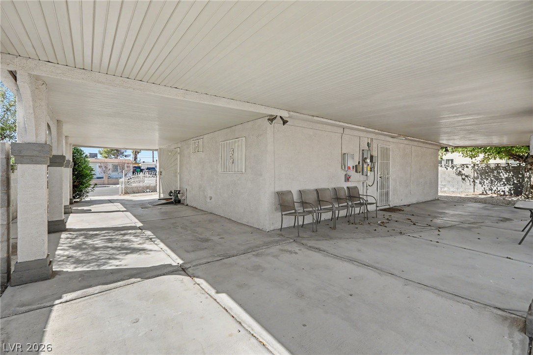 504 Holland Avenue Property Photo 10