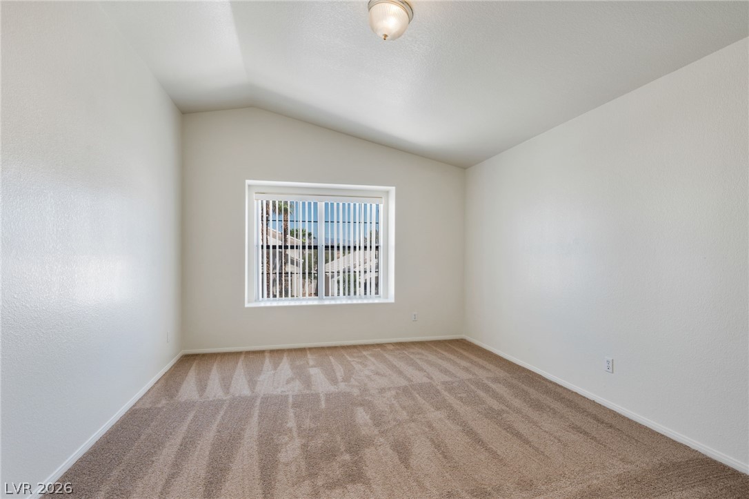 8117 Villa Finestra Drive Property Photo 18