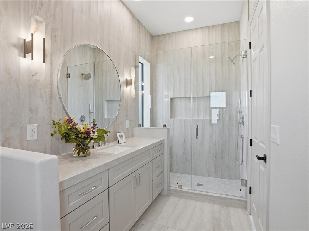 11321 Golden Chestnut Place Property Photo 6
