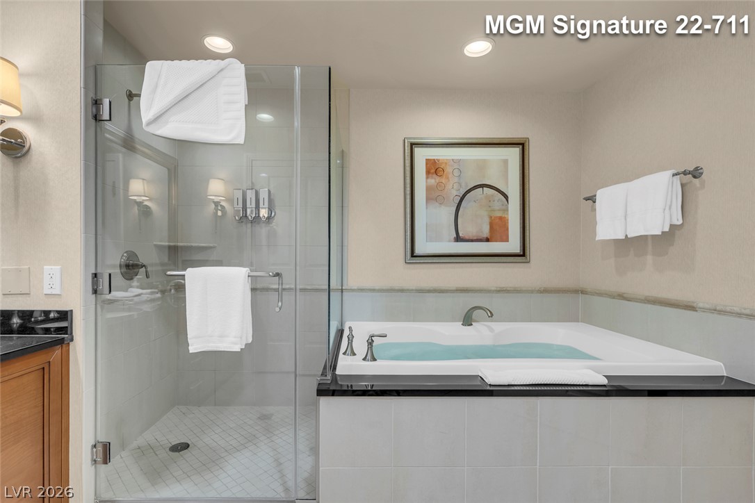 135 East Harmon Avenue 2211 Property Photo 37