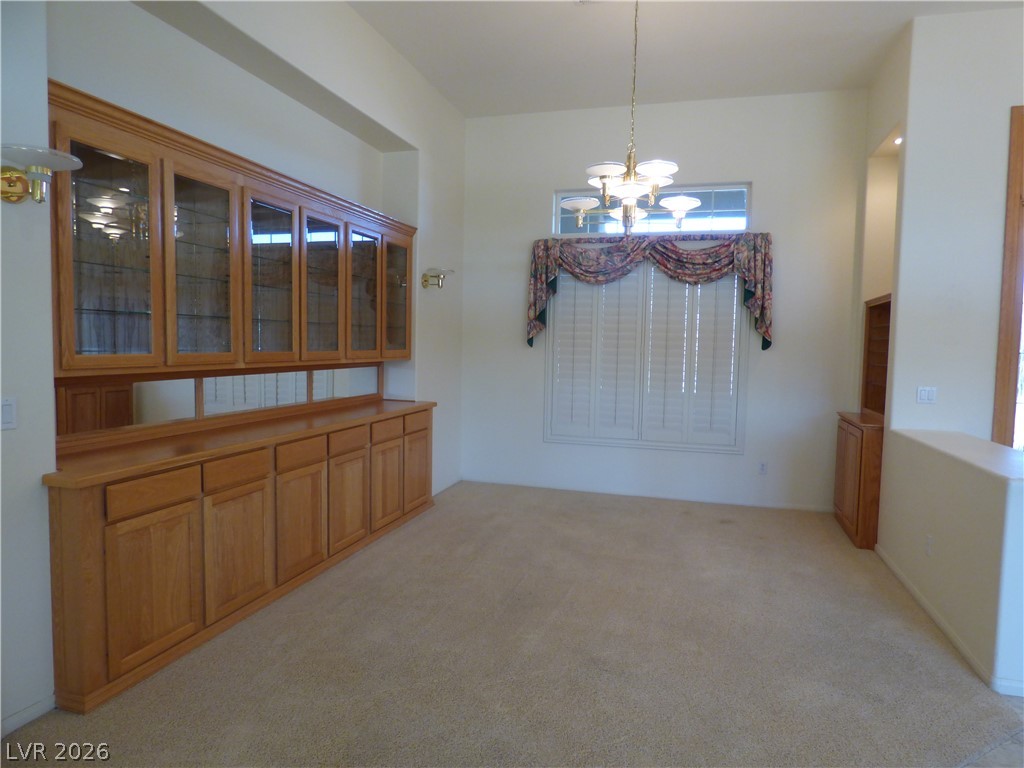 7695 Gilespie Street Property Photo 8