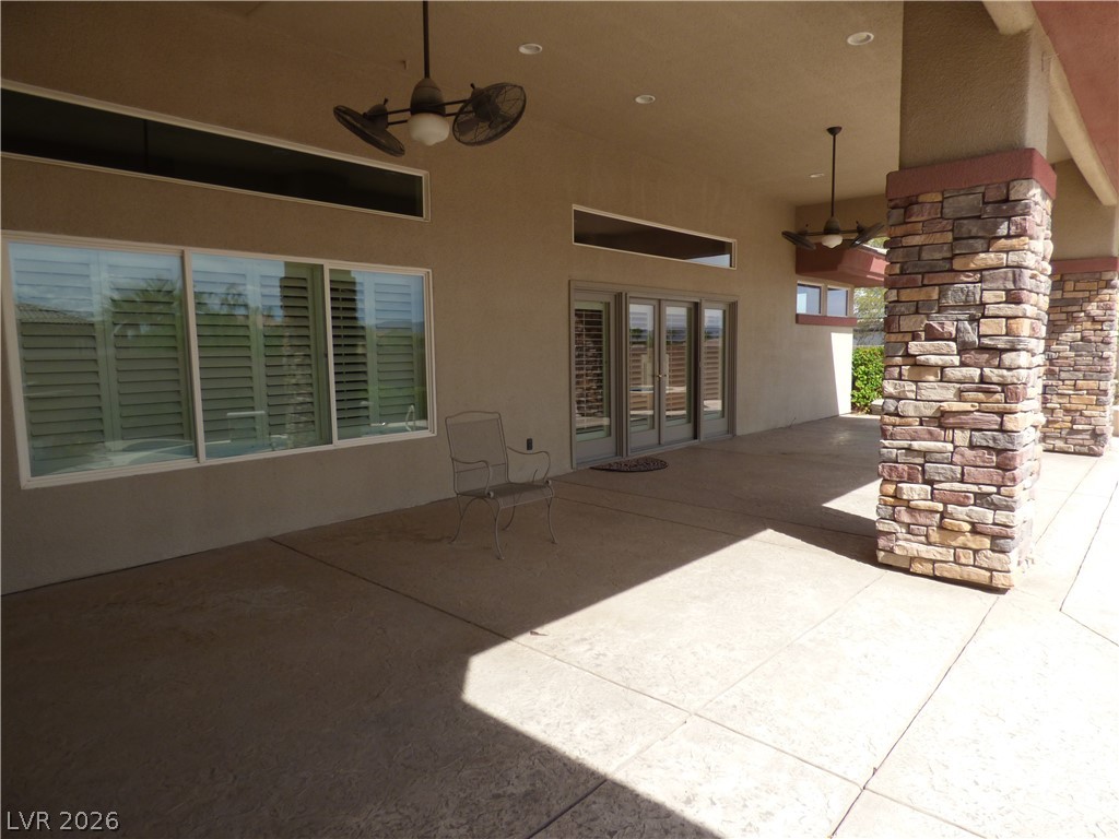 7695 Gilespie Street Property Photo 20