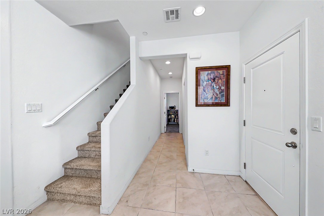 400 Desert Cadence Street Property Photo 4
