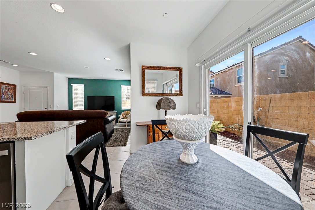 400 Desert Cadence Street Property Photo 12