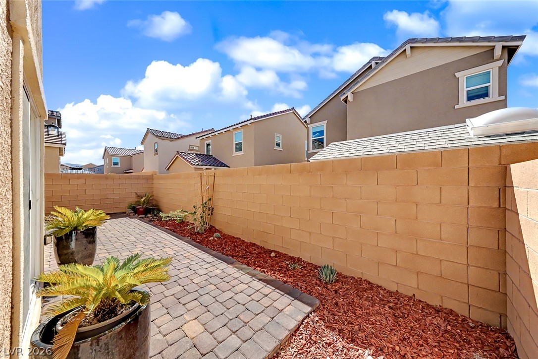 400 Desert Cadence Street Property Photo 29