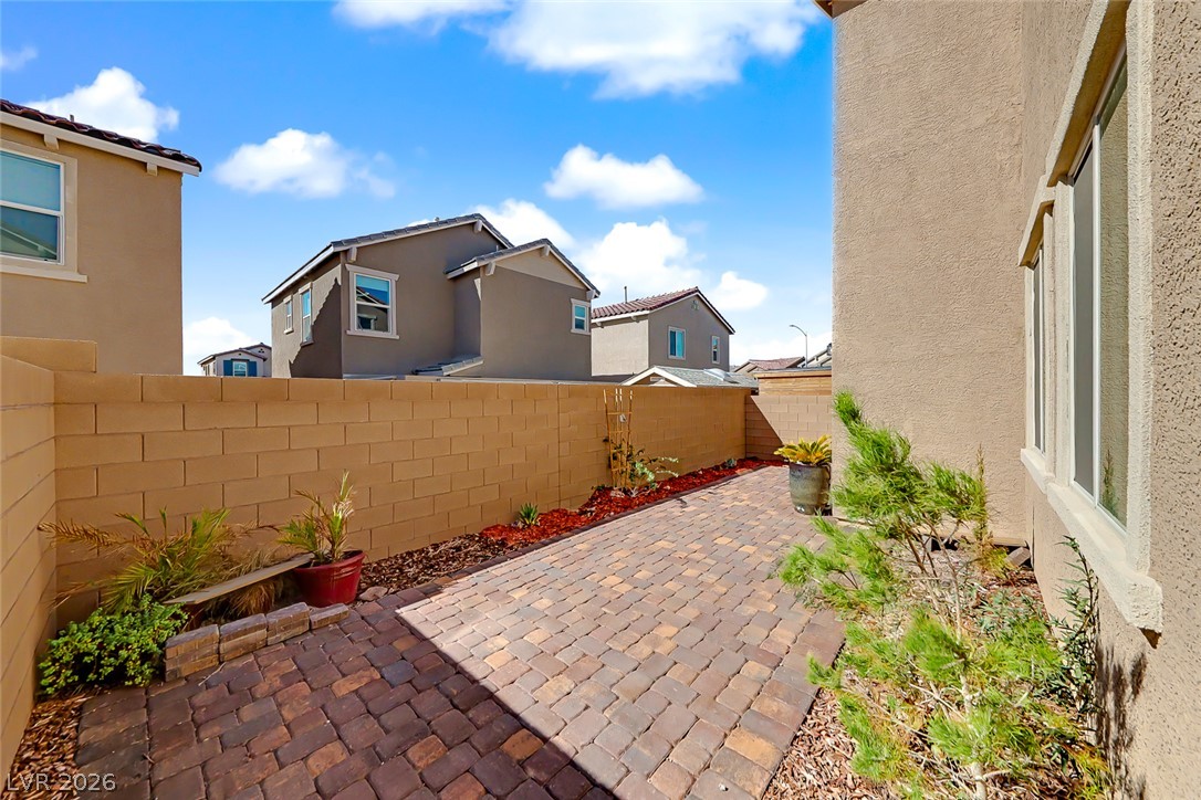 400 Desert Cadence Street Property Photo 30
