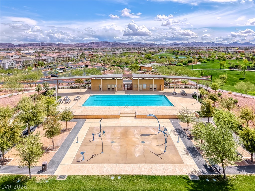 400 Desert Cadence Street Property Photo 36