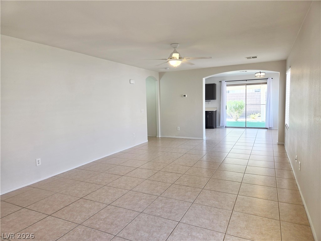 4931 Lunetto Avenue Property Photo 10