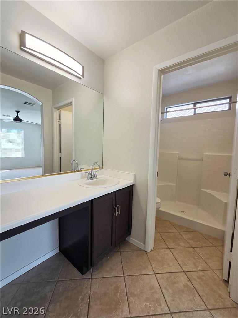 4931 Lunetto Avenue Property Photo 18