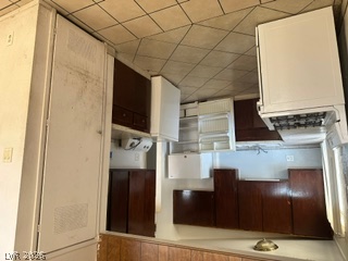 2743 Taylor Avenue Property Photo 9
