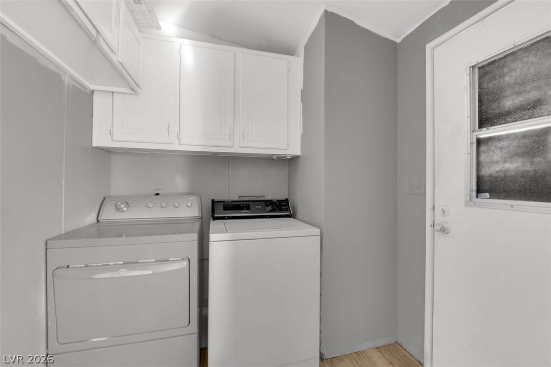 2878 Green Tree Avenue Property Photo 17