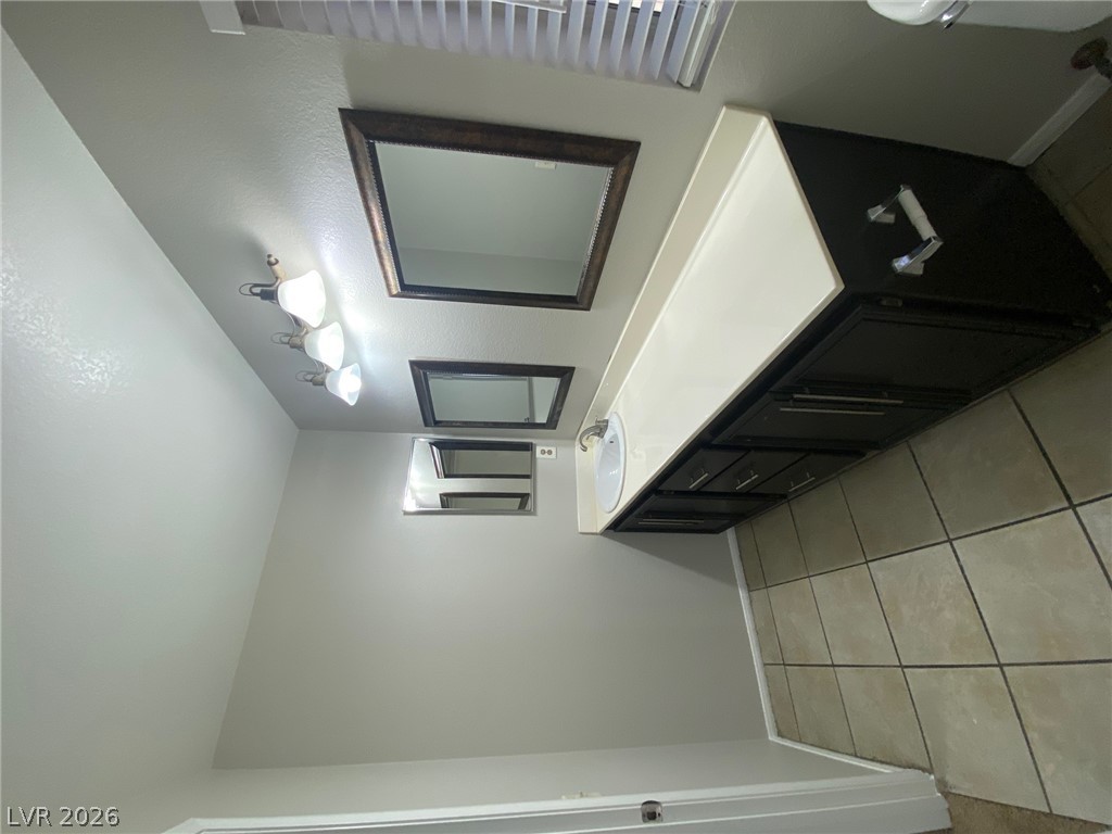 1081 Colgate Lane Property Photo 10