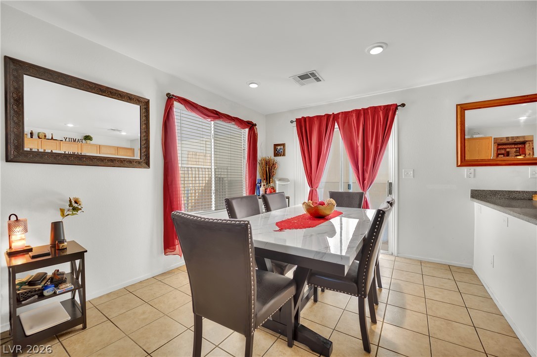 1700 Buck Island Street Property Photo 8