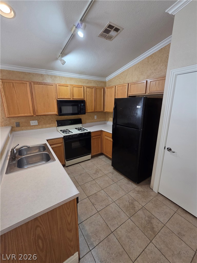 6008 Seneca Springs Street Property Photo 10