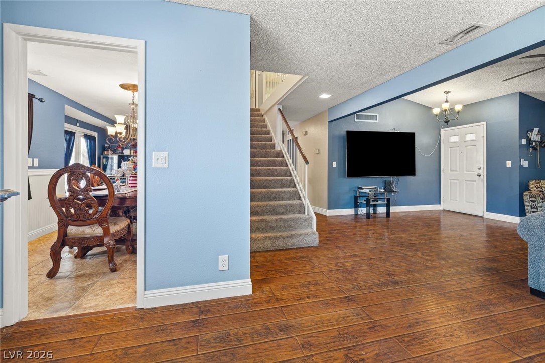 4322 Satinwood Drive Property Photo 10