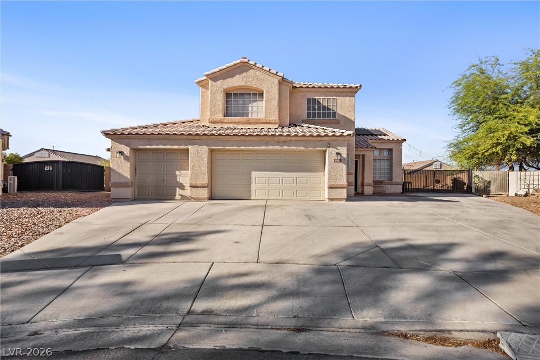 4908 Planet Court Property Photo 8