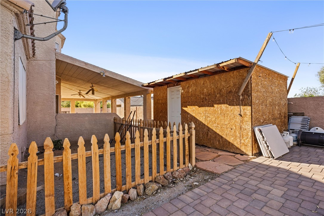 4908 Planet Court Property Photo 13