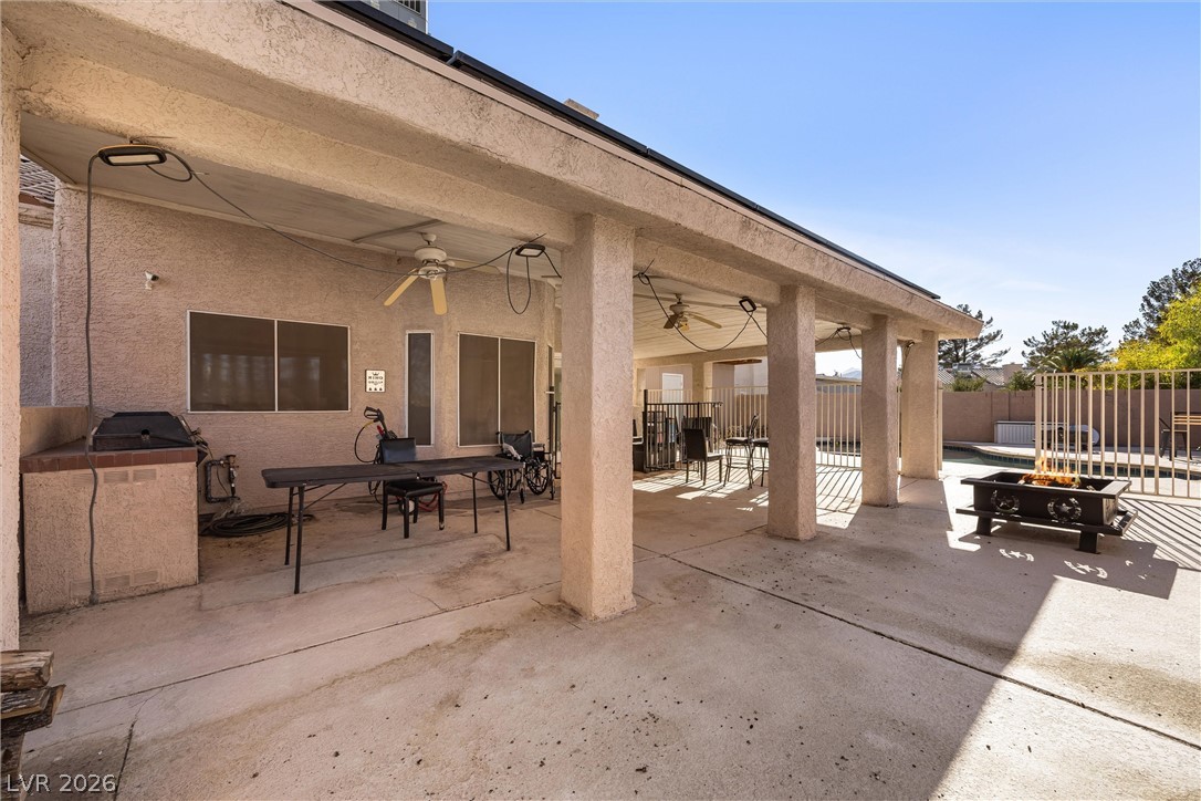 4908 Planet Court Property Photo 14