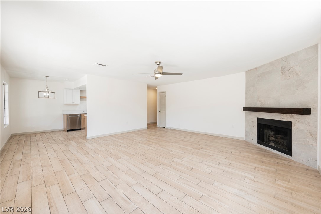 1612 Crest Haven Avenue Property Photo 5