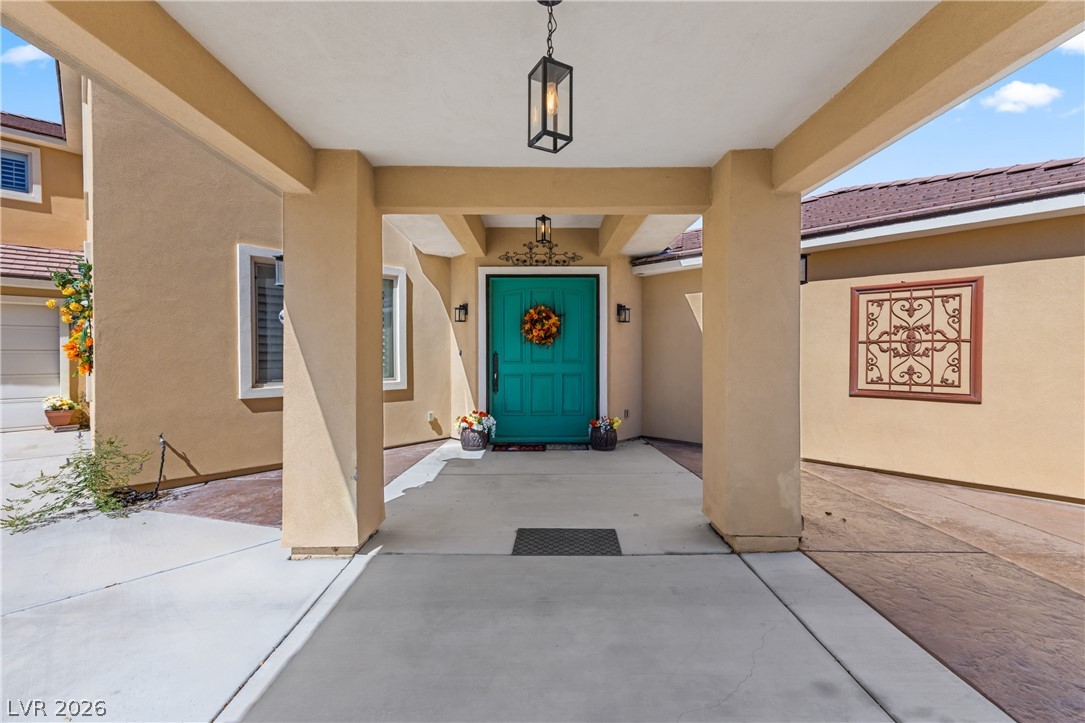1998 Whitneys Dream Avenue Property Photo 2