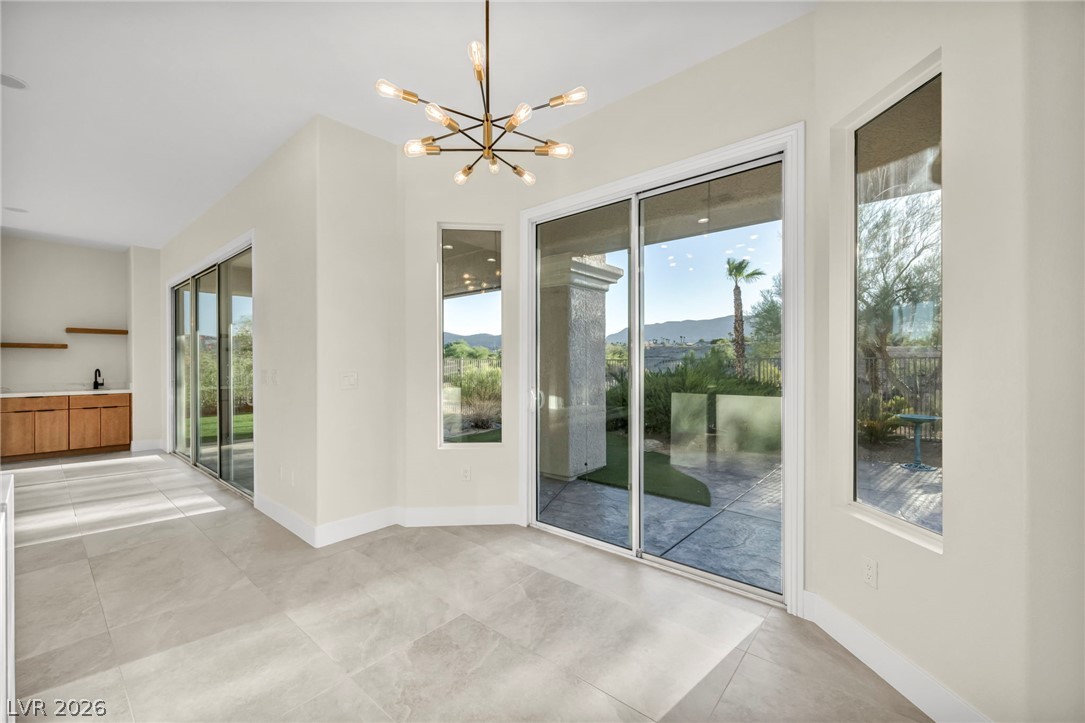 4555 Riva De Romanza Street Property Photo 31
