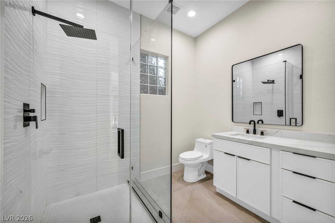 4555 Riva De Romanza Street Property Photo 52
