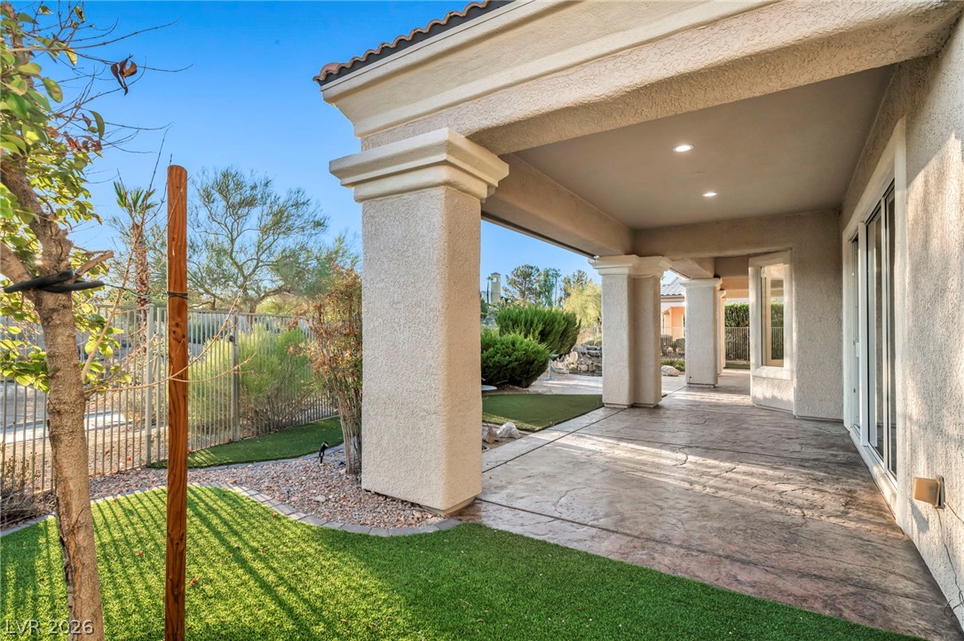 4555 Riva De Romanza Street Property Photo 53