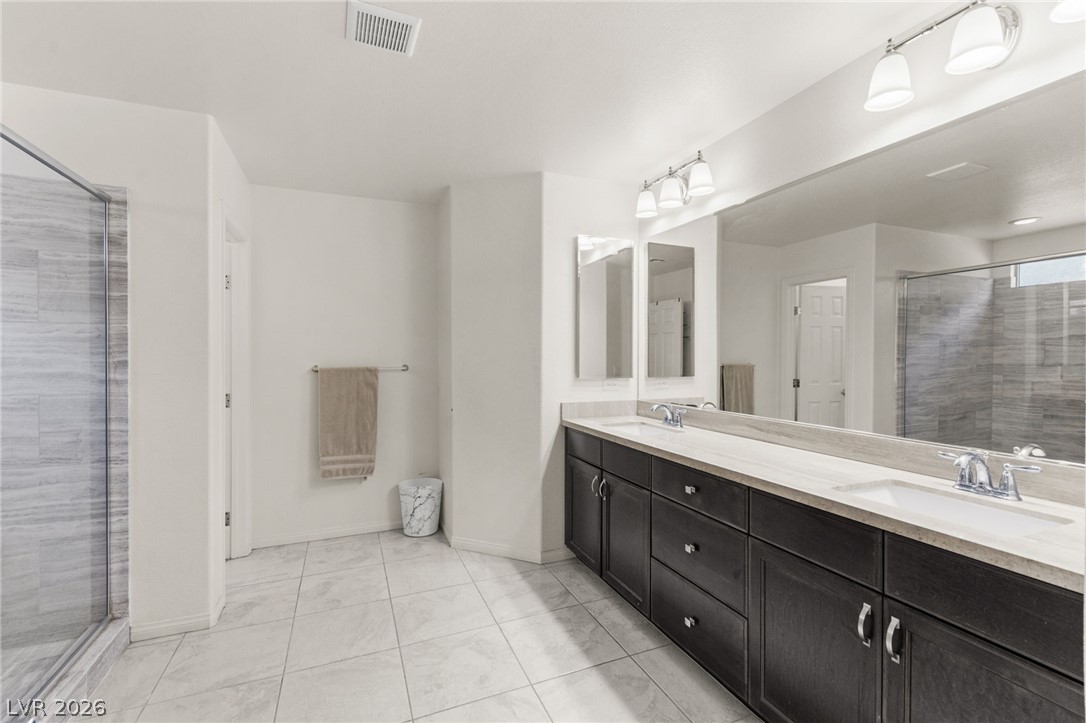 5929 Graystone Ridge Avenue Property Photo 27