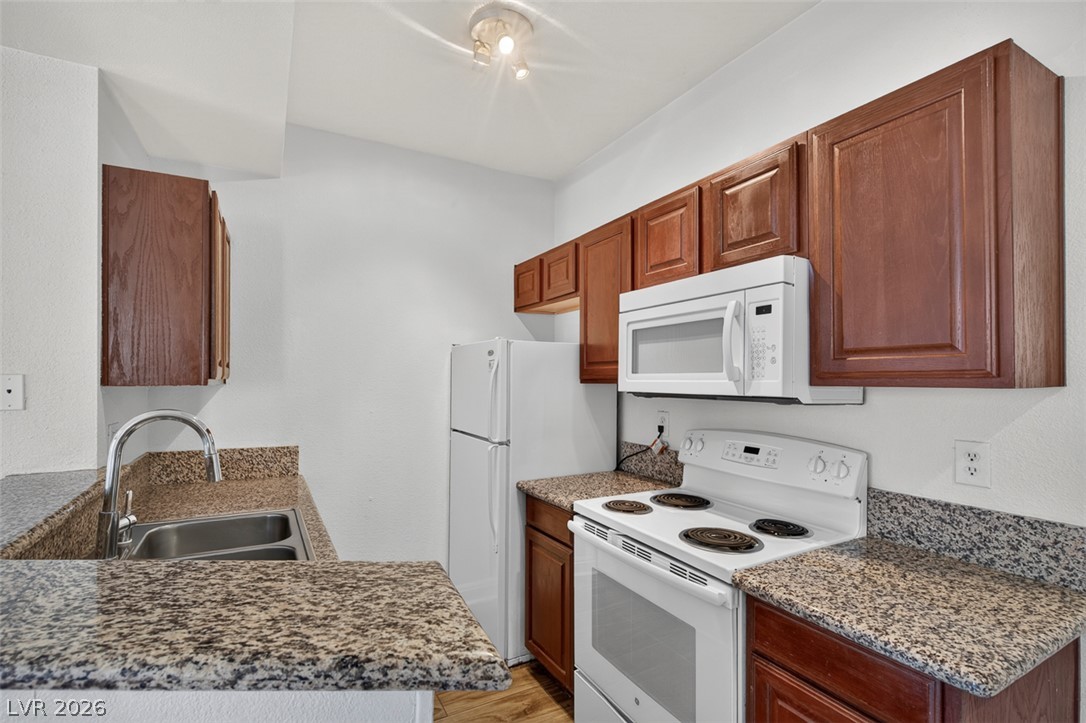5170 South Jones Boulevard 108 Property Photo 10
