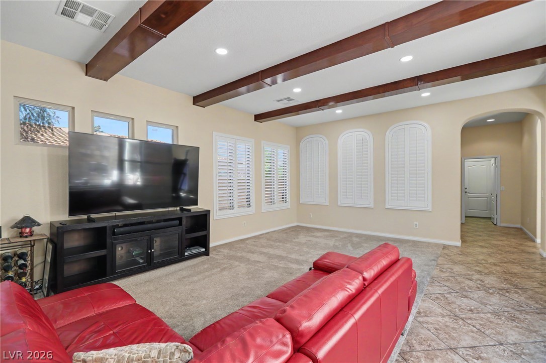 7567 Pearl Crescent Drive Property Photo 14