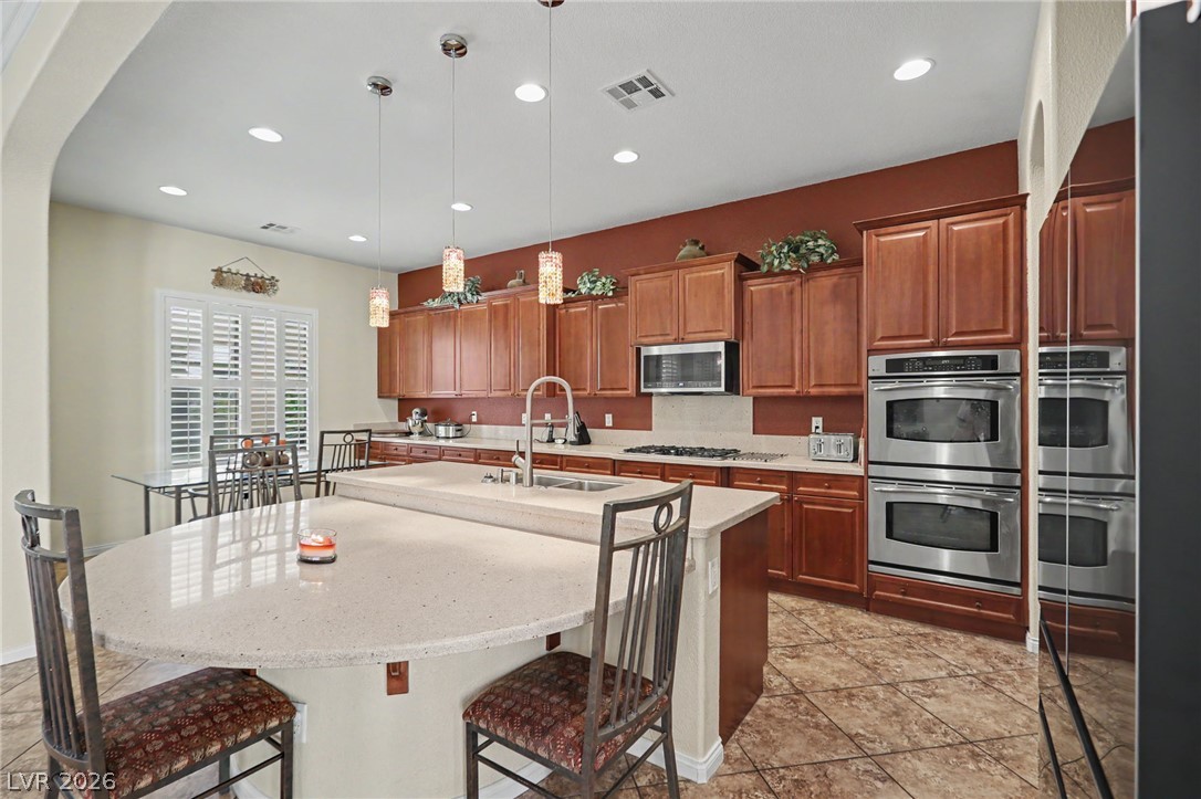 7567 Pearl Crescent Drive Property Photo 15
