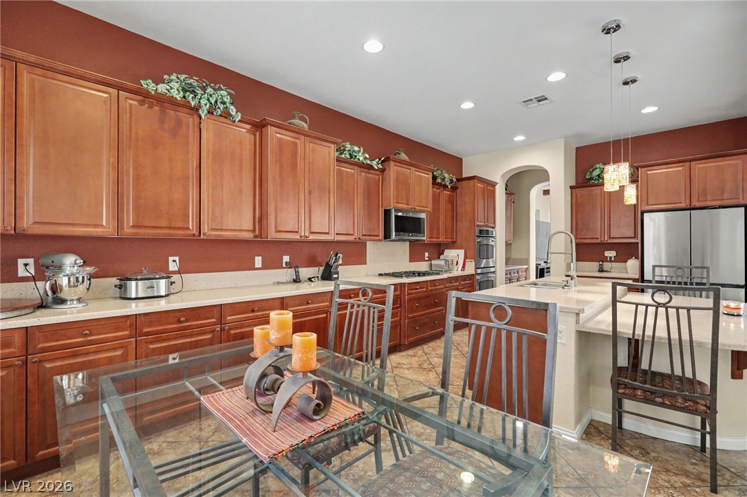 7567 Pearl Crescent Drive Property Photo 17