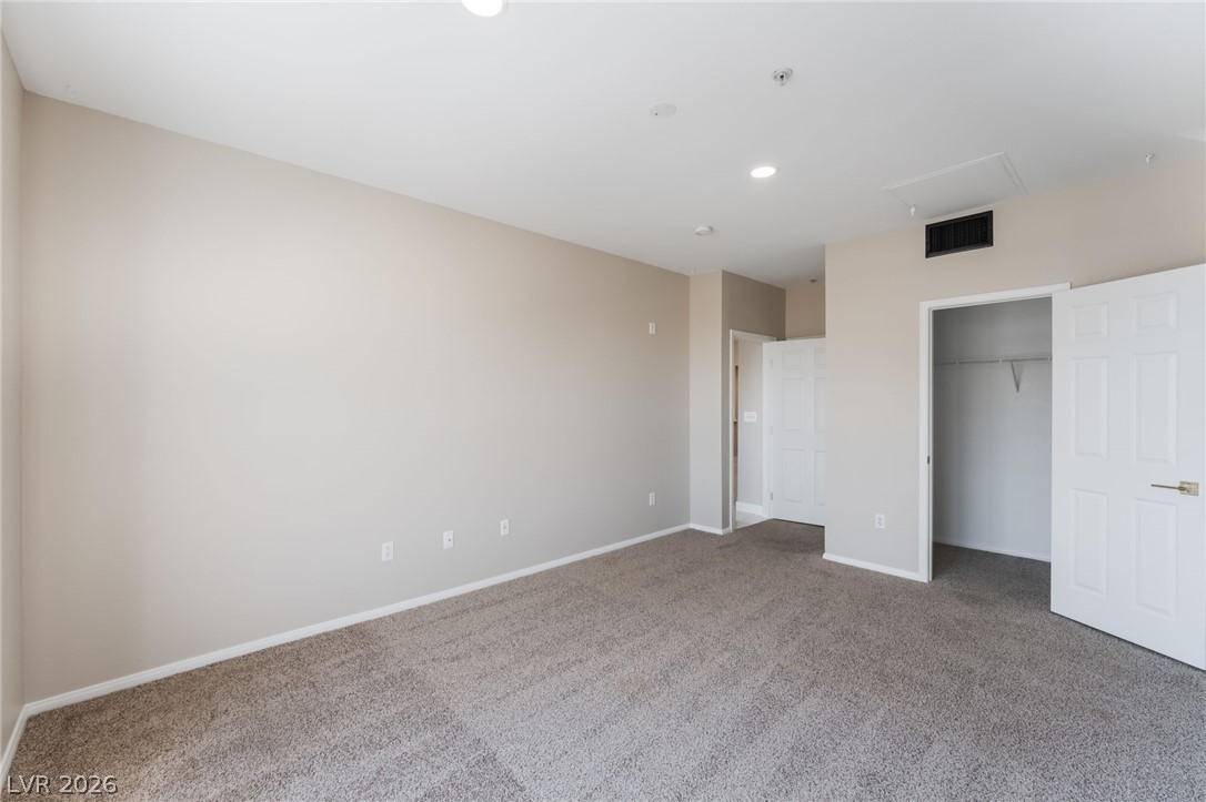 6955 North Durango Drive 2115 Property Photo 18