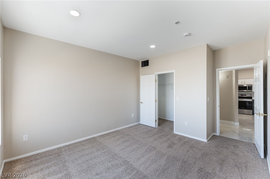 6955 North Durango Drive 2115 Property Photo 25