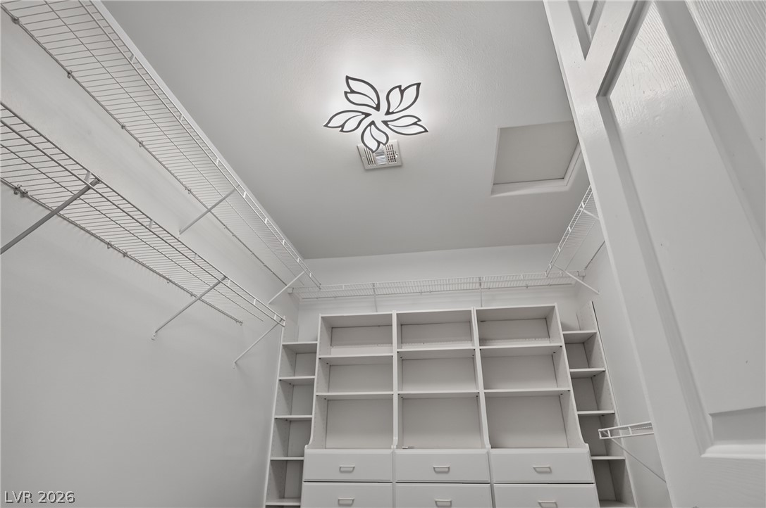3517 Cottage Meadow Way Property Photo 28