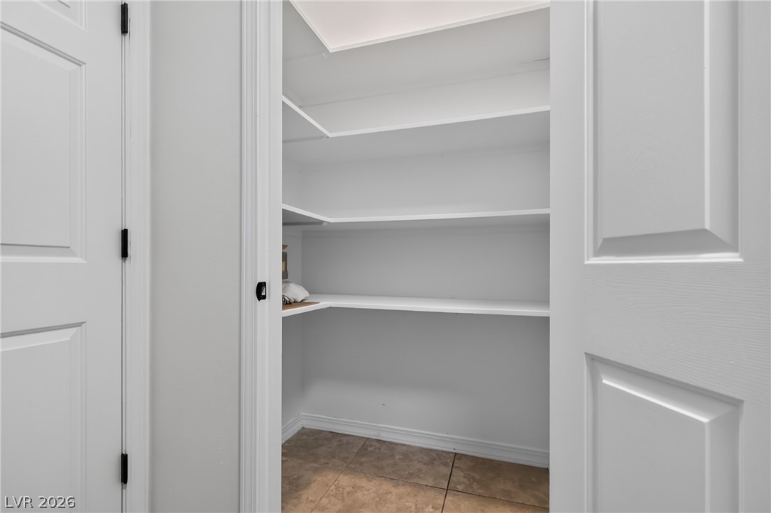 3517 Cottage Meadow Way Property Photo 51