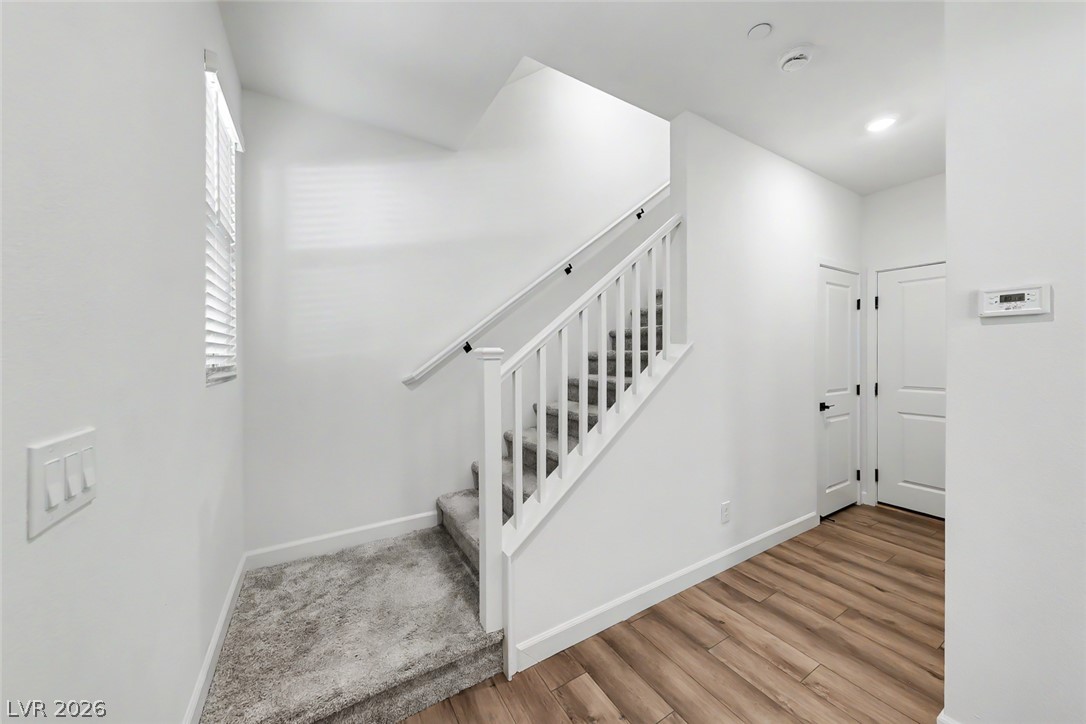 1437 Whistling Kite Street Property Photo 5