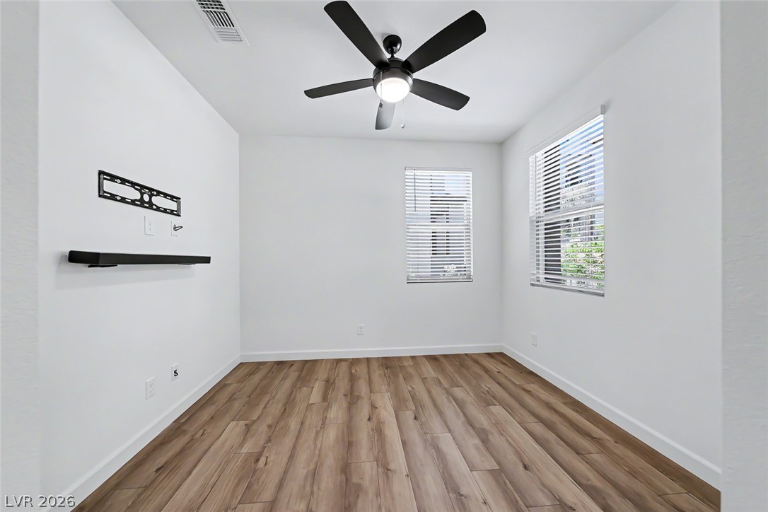 1437 Whistling Kite Street Property Photo 6