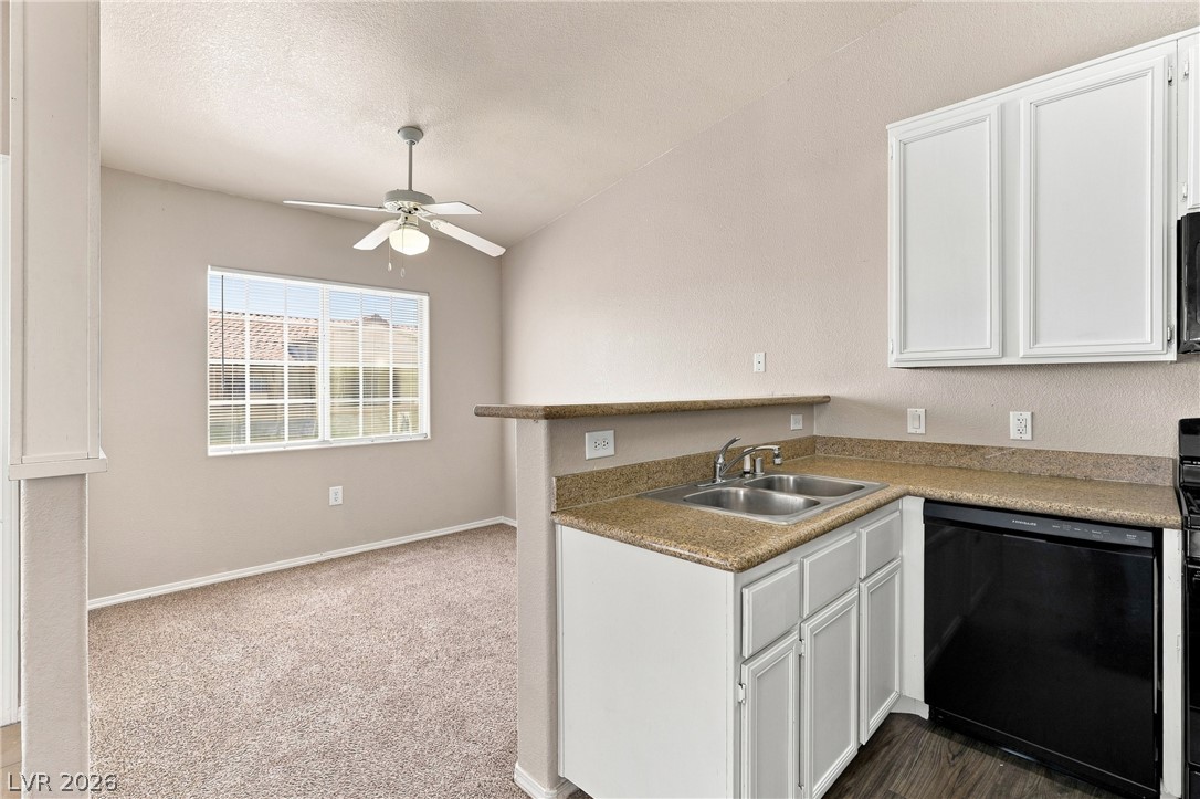 3318 North Decatur Boulevard 2096 Property Photo 5
